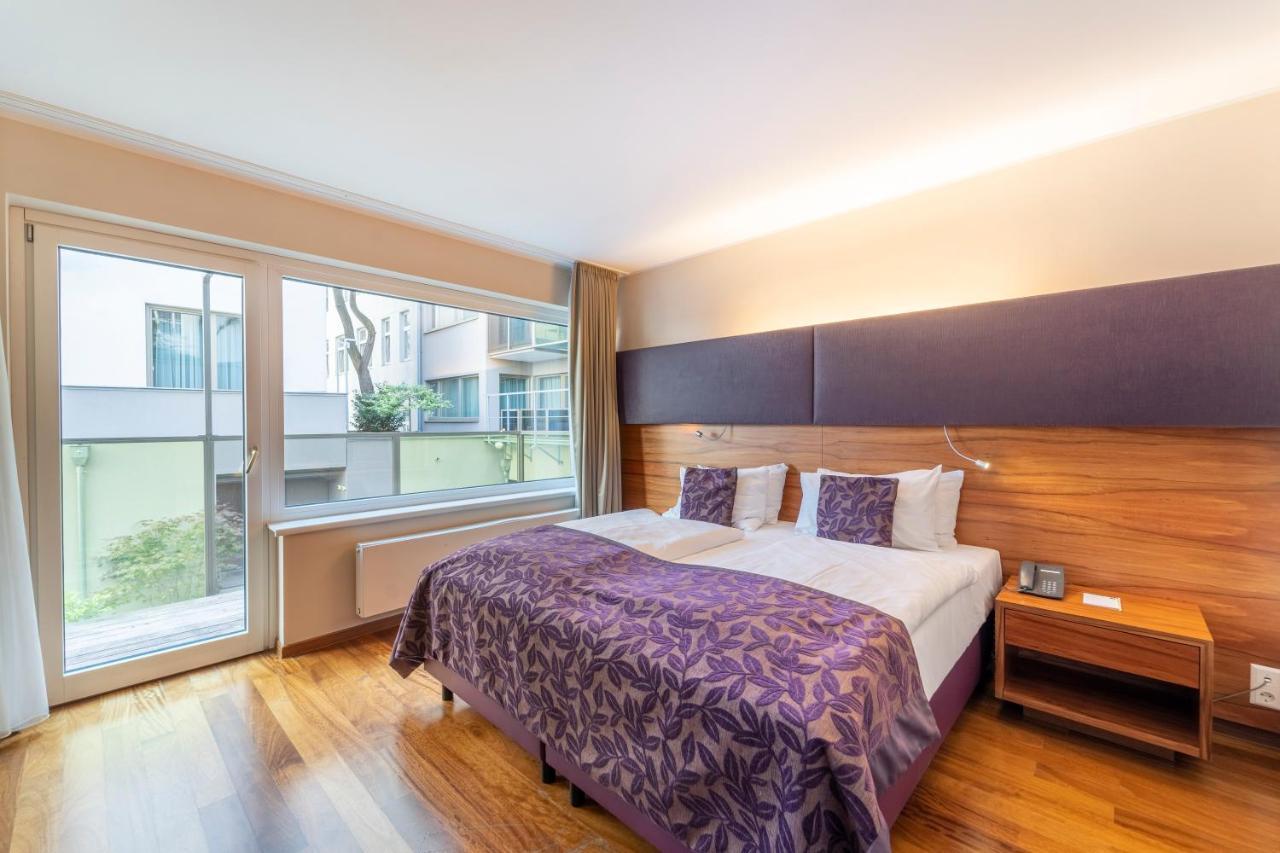 Pakat Suites Виена Екстериор снимка