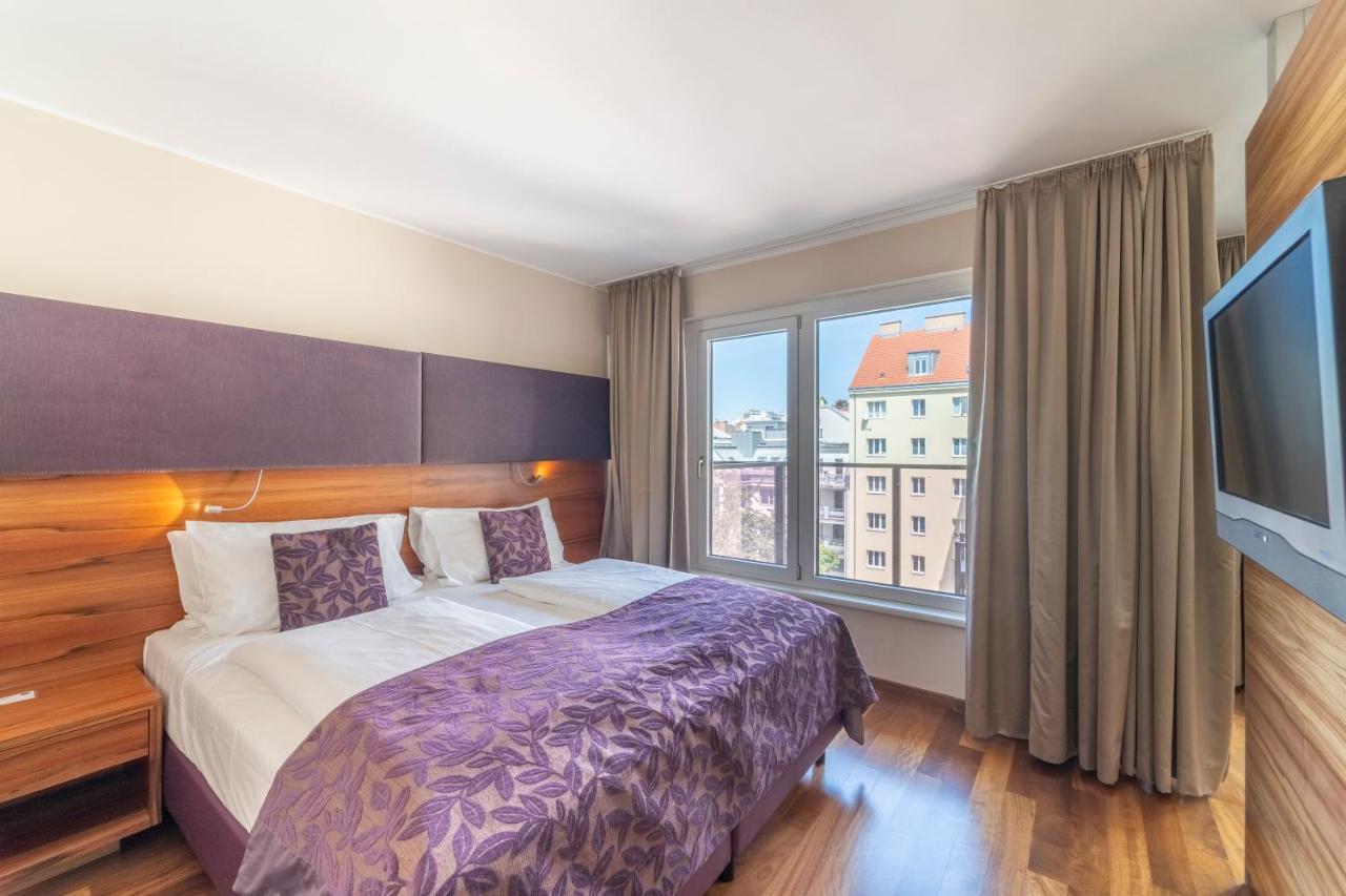 Pakat Suites Виена Екстериор снимка