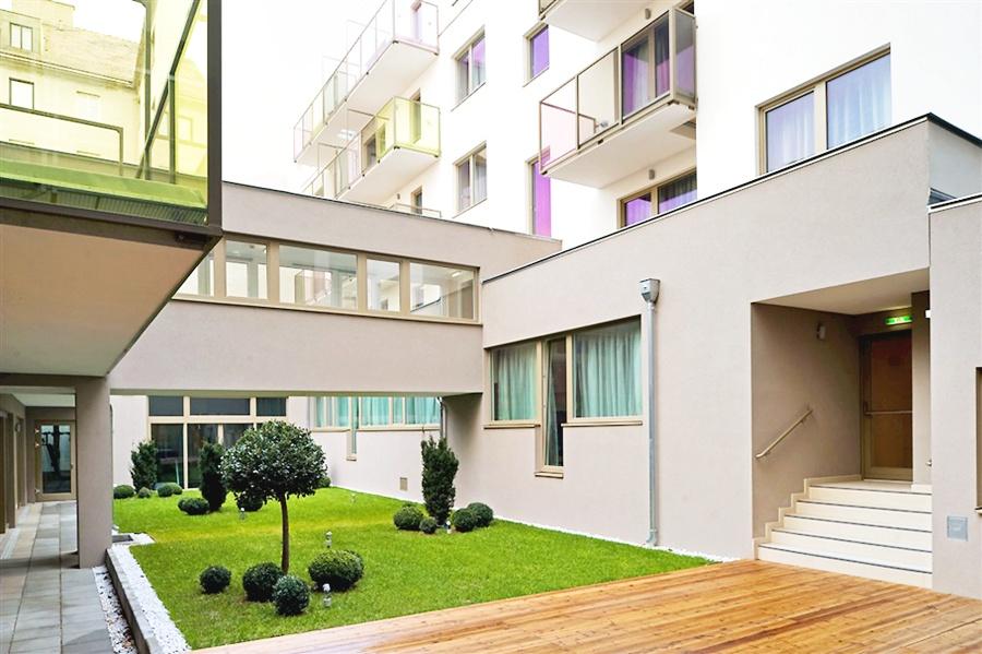 Pakat Suites Виена Екстериор снимка