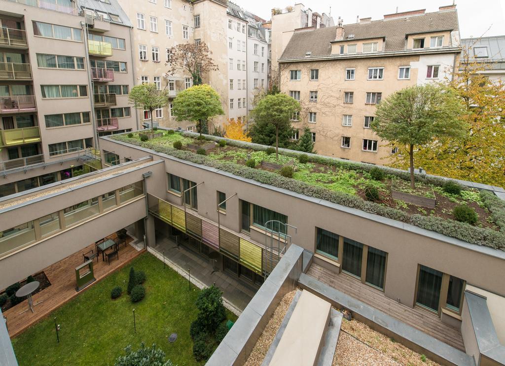 Pakat Suites Виена Екстериор снимка
