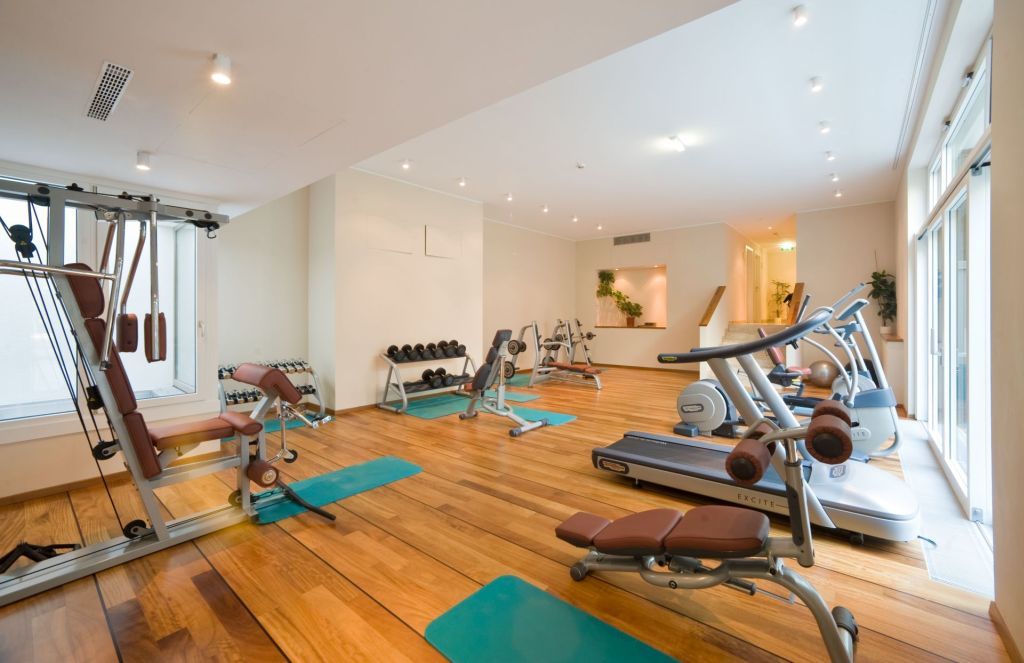 Pakat Suites Виена Екстериор снимка