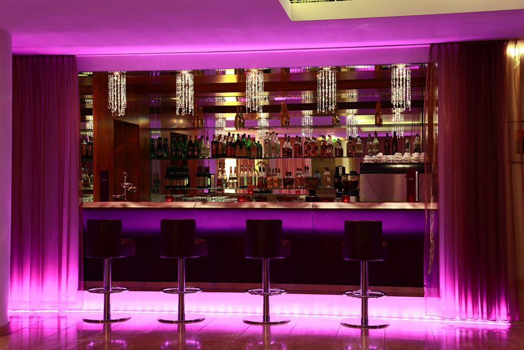 Pakat Suites Виена Екстериор снимка