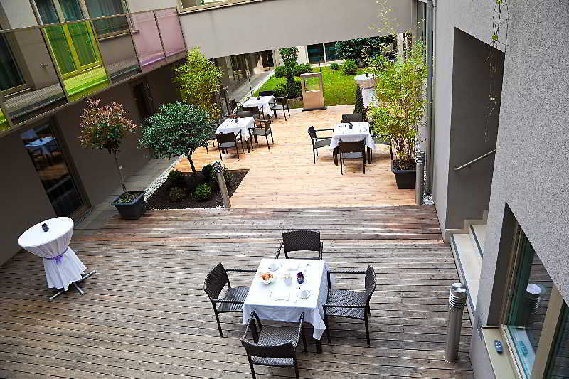 Pakat Suites Виена Екстериор снимка